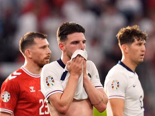 三狮大将“一战成水货” 中场赖斯做错了什么?